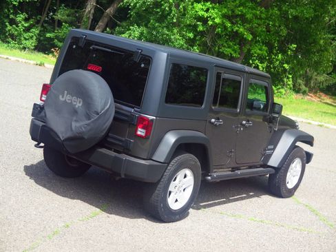 Used 2017 Jeep Wrangler Unlimited Sport w/ Quick Order Package 24S AWD/4WD image 21