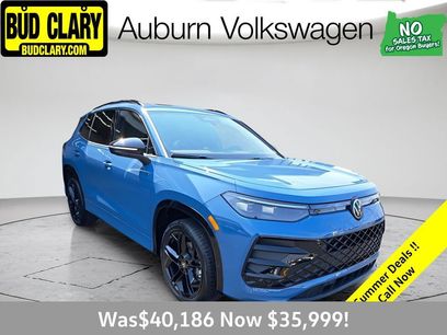 New 2025 Volkswagen Tiguan SE R-Line