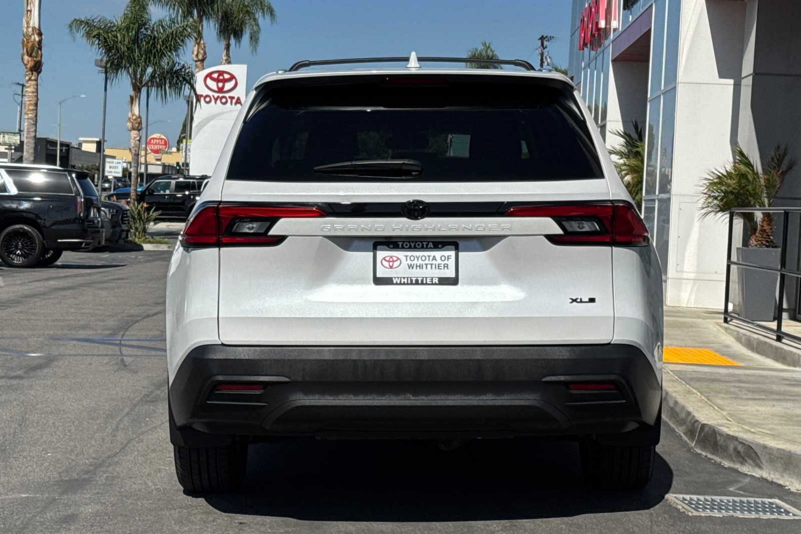 Used 2024 Toyota Grand Highlander FWD image 6