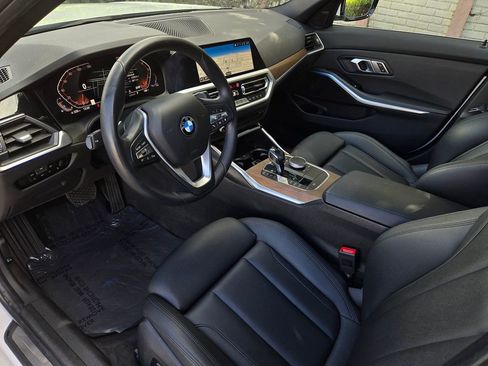 Used 2020 BMW 330i Sedan w/ Convenience Package image 9