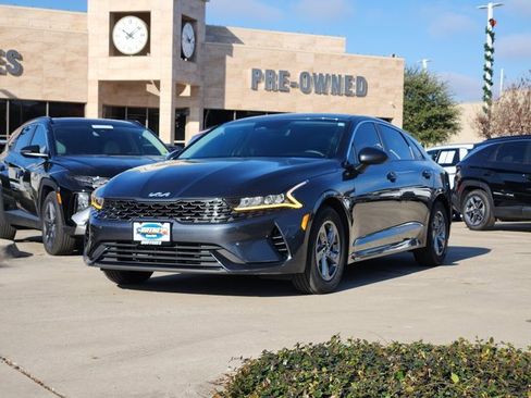 Used 2024 Kia K5 LXS image 3