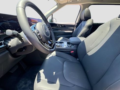 New 2026 Kia Carnival SX Prestige FWD image 22