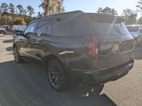 New 2025 Ford Expedition Platinum w/ Stealth Performance Package image 7