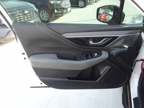 Used 2021 Subaru Outback Onyx Edition XT image 16