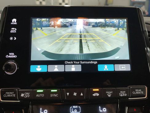 Used 2023 Honda Odyssey Touring image 10
