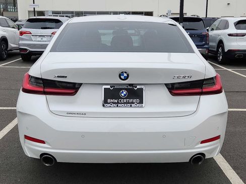Certified 2023 BMW 330i xDrive Sedan w/ Premium Package image 5