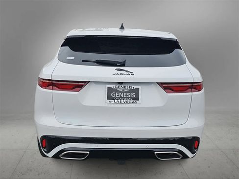 Used 2024 Jaguar F-PACE R-Dynamic S image 7