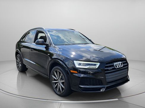 Used 2018 Audi Q3 2.0T Premium Plus w/ Premium Plus Package AWD/4WD image 7