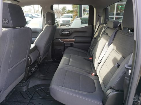 Used 2019 Chevrolet Silverado 1500 RST image 13