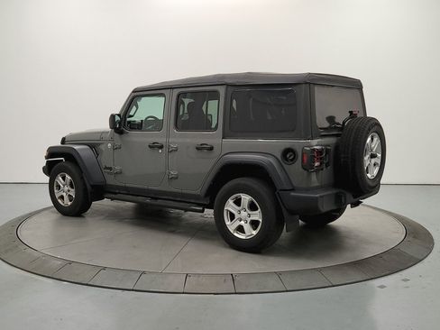 Used 2021 Jeep Wrangler Unlimited Sport AWD/4WD image 6