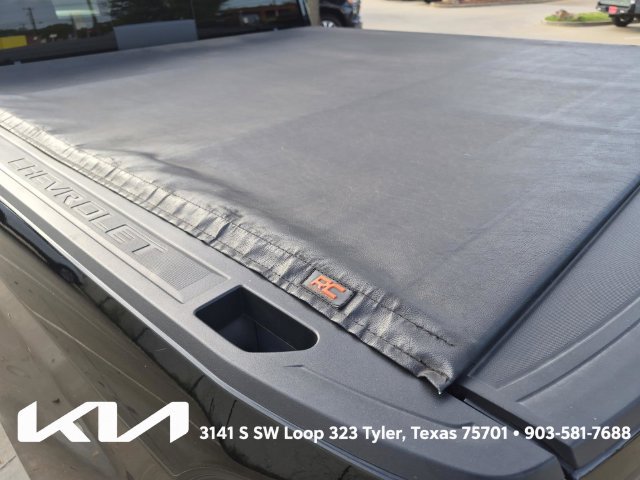 Used 2025 Chevrolet Silverado 1500 RST RWD image 9