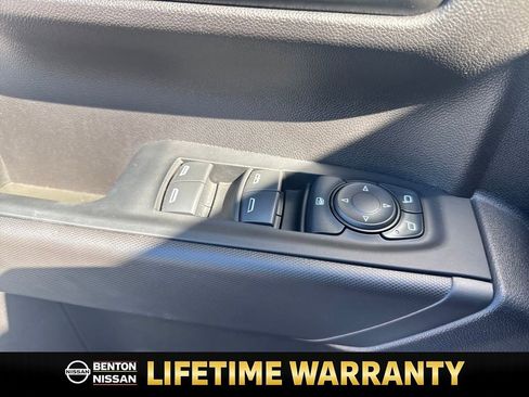 Used 2024 Chevrolet Silverado 1500 Custom Trail Boss image 12