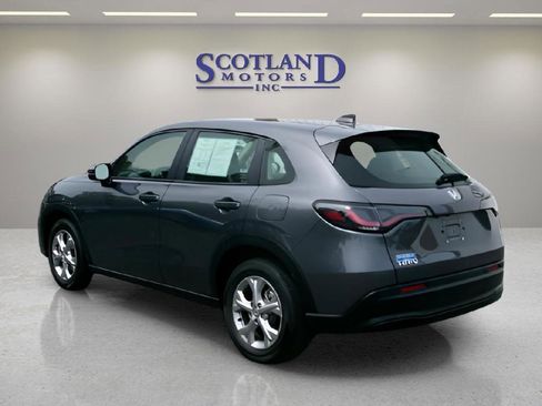 Used 2025 Honda HR-V LX image 8