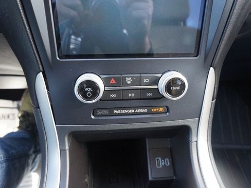 Used 2023 Ford Edge SEL w/ Convenience Package AWD/4WD image 12