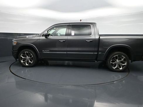 Used 2022 RAM 1500 Limited w/ Body-Colour Bumper Group AWD/4WD image 5
