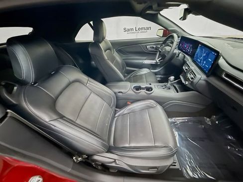 Used 2024 Ford Mustang Premium image 27
