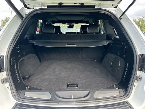 Used 2021 Jeep Grand Cherokee High Altitude image 24