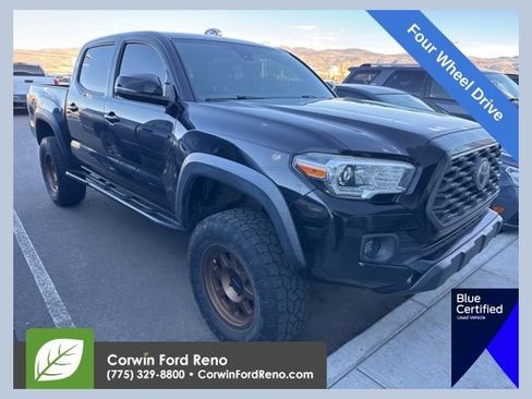 Used 2020 Toyota Tacoma TRD Off-Road w/ TRD Premium Off Road Package image 1