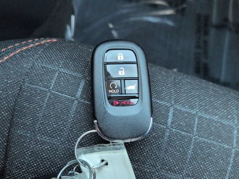 Used 2023 Honda HR-V Sport image 27