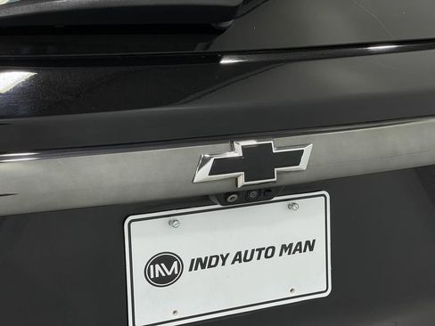 Used 2021 Chevrolet Traverse RS w/ LPO, 'HIT The Road' Package image 40