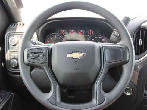 Used 2026 Chevrolet Silverado 2500 Custom w/ Custom Value Package AWD/4WD image 35
