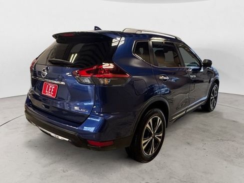Used 2018 Nissan Rogue SL image 5