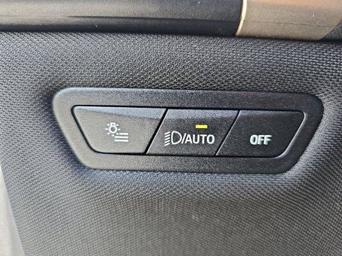 New 2026 BMW iX xDrive60 w/ Premium Package image 26