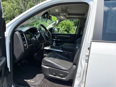 Used 2017 RAM 1500 Sport w/ Convenience Group AWD/4WD image 18