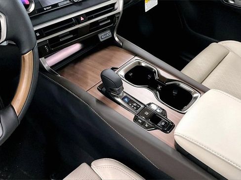 New 2026 Lexus RX 450h AWD image 8