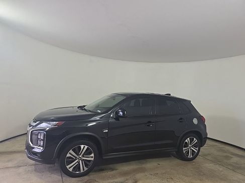 Used 2021 Mitsubishi Outlander Sport ES image 2