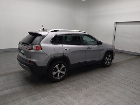 Used 2020 Jeep Cherokee Limited image 10