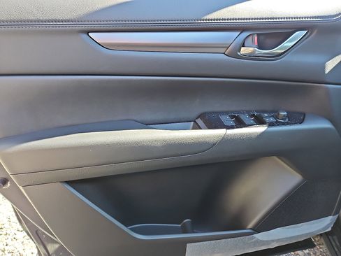 New 2025 MAZDA CX-5 AWD 2.5 S w/ Select Package image 10