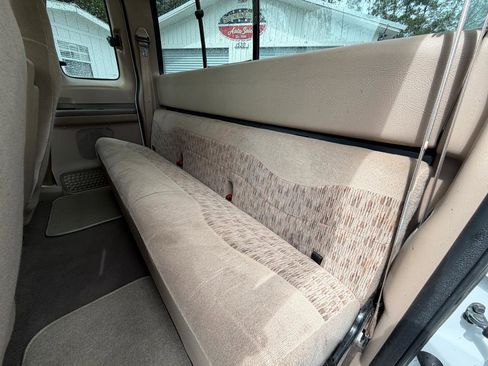 Used 1999 Ford F250 XLT RWD image 13