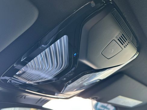 Used 2025 BMW i4 eDrive40 image 22