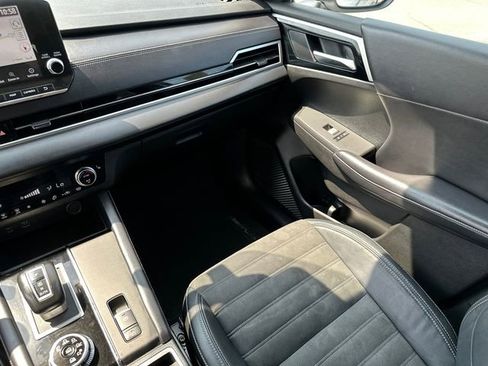Used 2023 Mitsubishi Outlander SE image 20