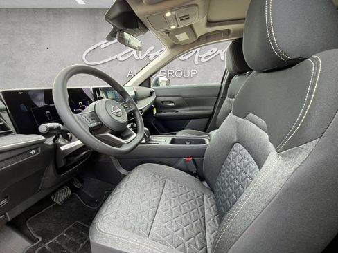 New 2026 Nissan Kicks SV image 19