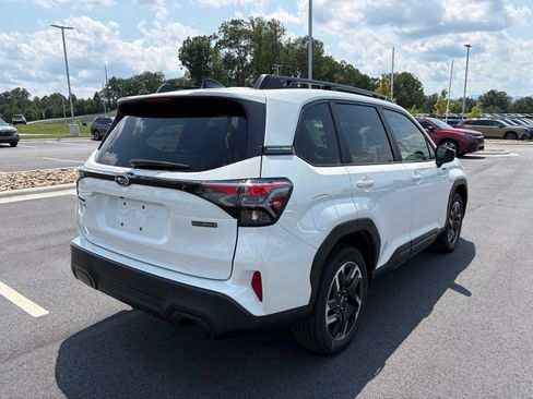 New 2026 Subaru Forester Premium AWD/4WD image 7