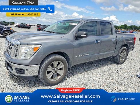 Used 2018 Nissan Titan SV w/ SV Convenience Package image 1