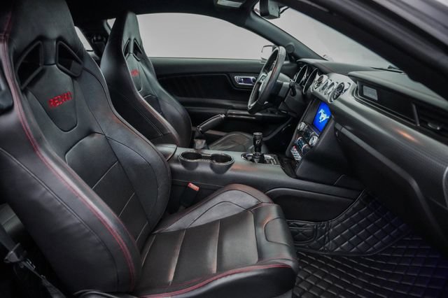 Used 2017 Ford Mustang GT Premium w/ GT Performance Package RWD image 21