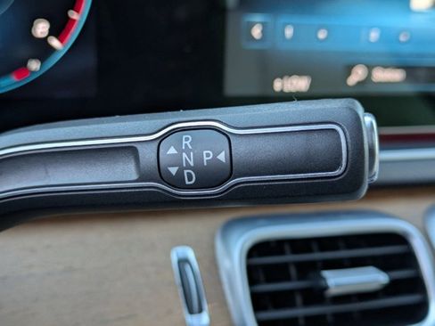 Used 2022 Mercedes-Benz GLE 350 image 12