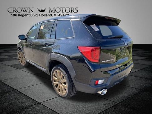 Used 2023 Honda Passport EX-L image 9