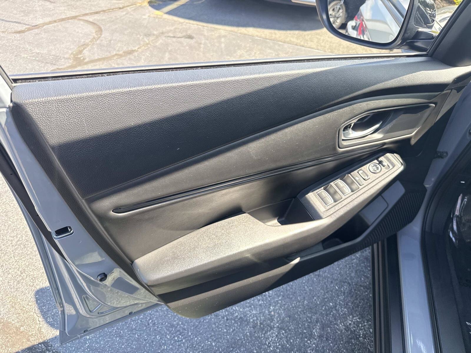Used 2025 Honda Accord SE image 16