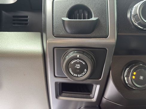Used 2020 Ford F150 XLT w/ Equipment Group 302A Luxury RWD image 16