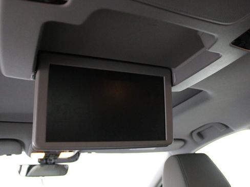 Used 2018 Honda Odyssey Elite image 18