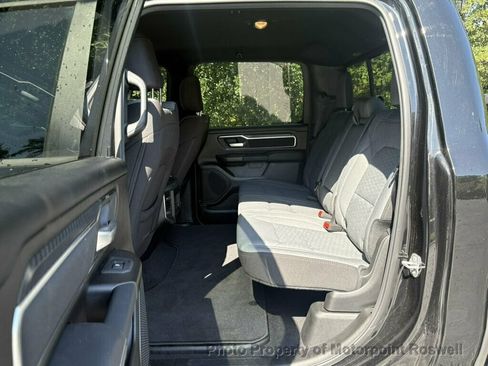Used 2025 RAM 1500 Big Horn AWD/4WD image 24