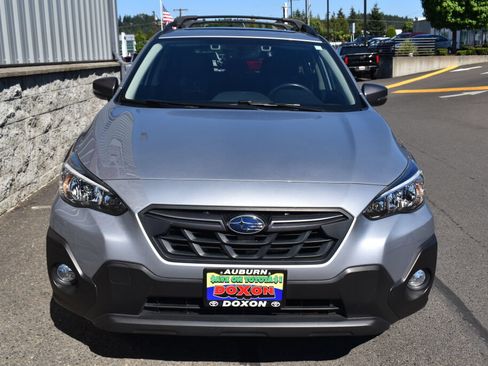 Used 2023 Subaru Crosstrek 2.5i Sport AWD/4WD image 2
