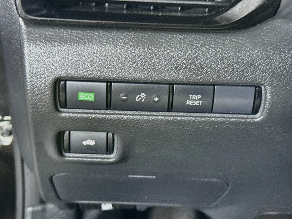 Certified 2025 Nissan Sentra SV w/ Trunk Package FWD image 18