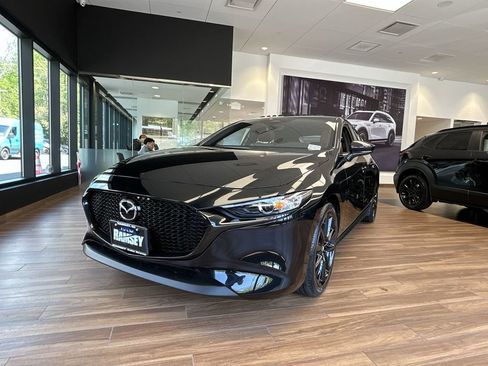 New 2026 MAZDA MAZDA3 Carbon AWD/4WD image 4