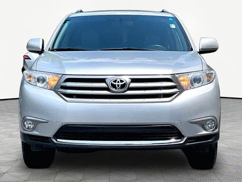 Used 2013 Toyota Highlander SE AWD/4WD image 4