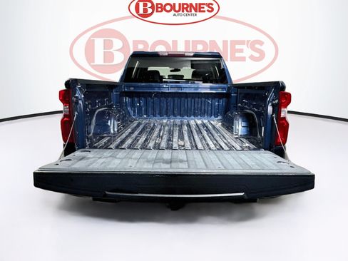 Used 2020 Chevrolet Silverado 1500 Custom Trail Boss w/ Custom Convenience Package AWD/4WD image 24